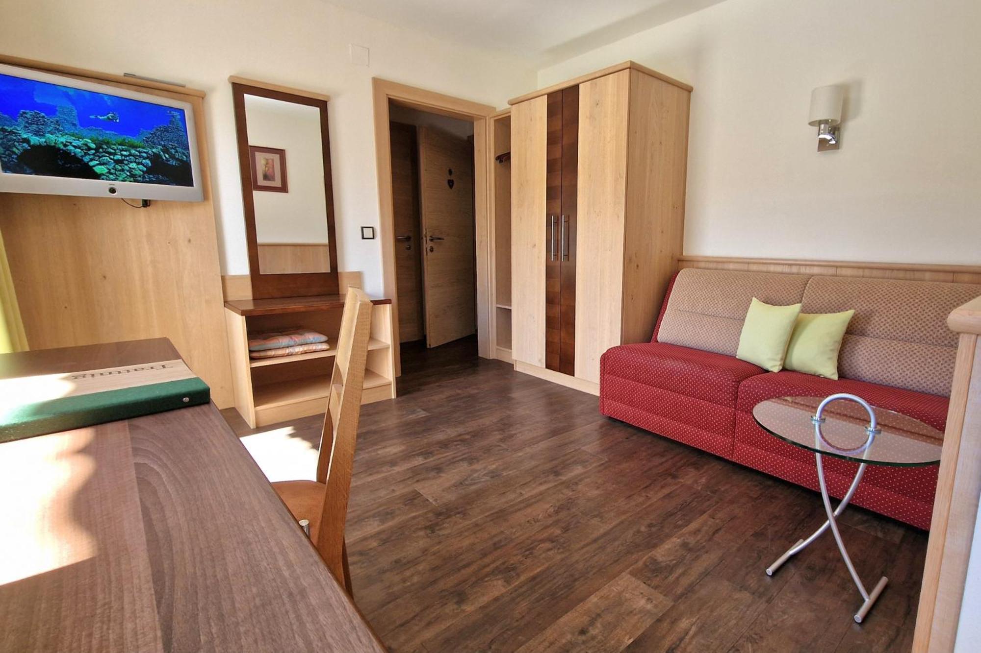 Landgasthof Trattnig Schiefling am See Quarto foto