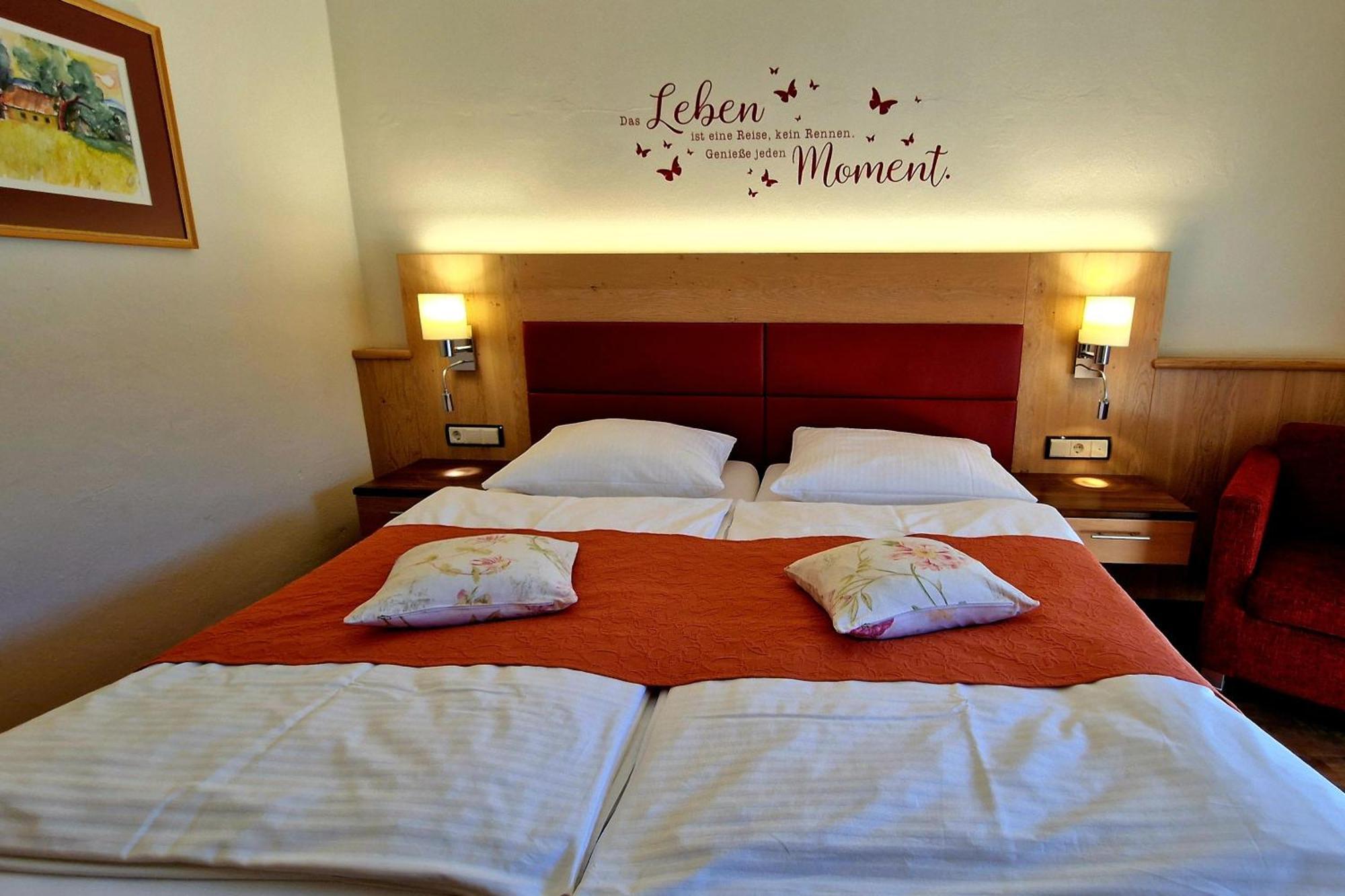 Landgasthof Trattnig Schiefling am See Quarto foto
